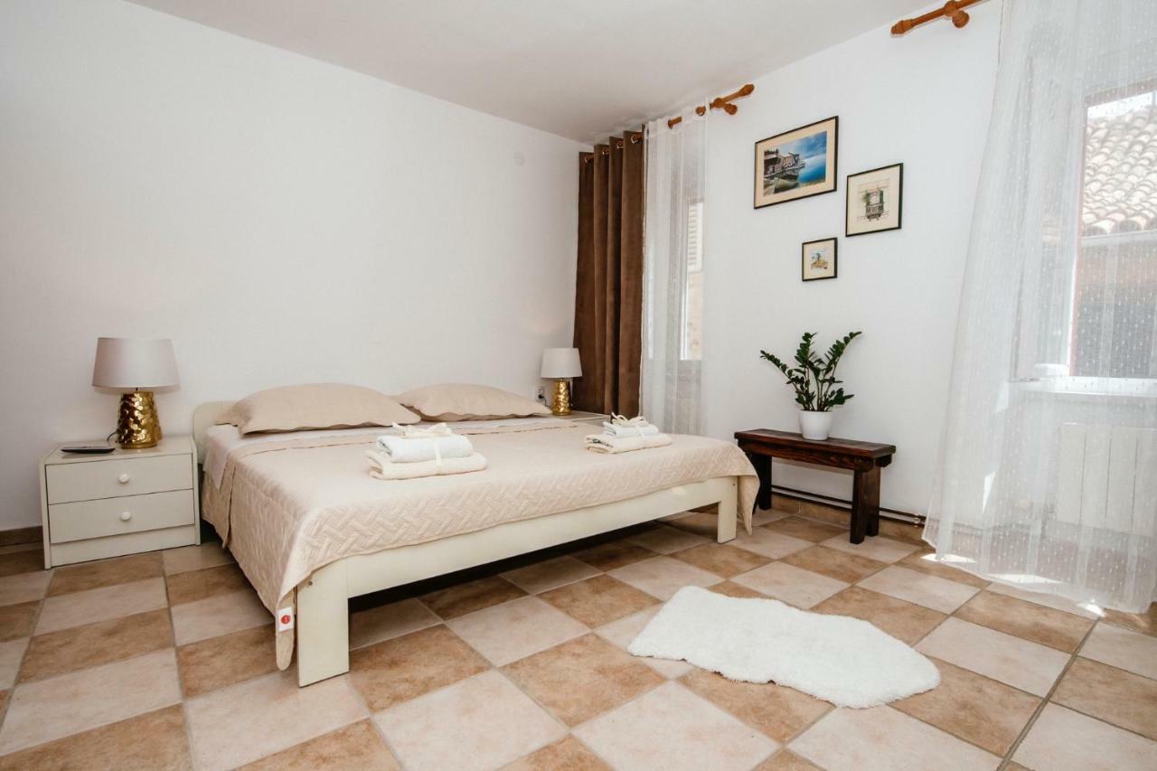 Heart Of Town Apartment Zadar